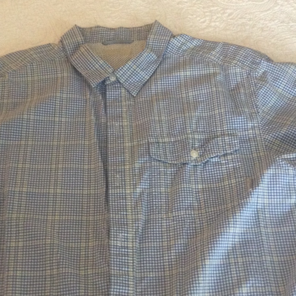 Men's Blue Plaid Button-Down Shirt
